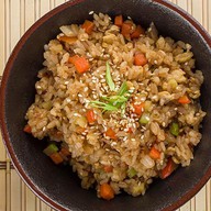 Рис с креветками и овощами Фото