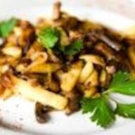 Картофель, жаренный с грибочками Фото