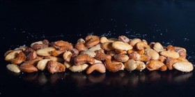 Жаренные орехи - Фото