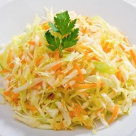 Салат капустный с морковью Фото