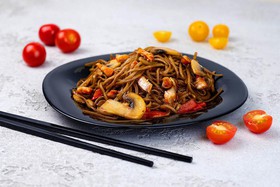 Соба с курицей - Фото