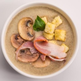 Грибной суп-пюре с грудинкой - Фото