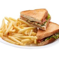 Сэндвич с курицей и беконом + фри Фото
