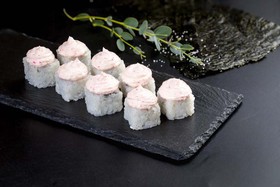 Сливочный лосось с креветочным соусом - Фото
