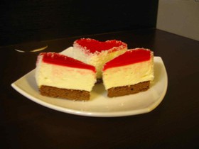 Торт Шоколадный с сырно-сливочным суфле - Фото