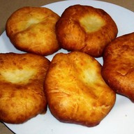 Пирожки с картофелем жареные Фото