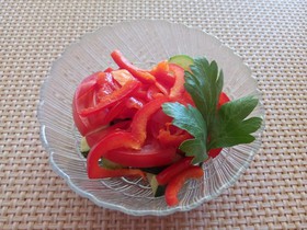 Салат из свежих овощей - Фото