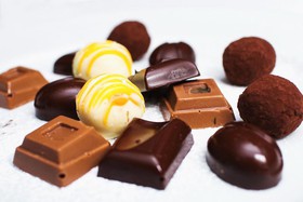 Шоколадные конфеты ручной работы - Фото