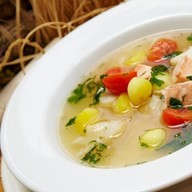 Рыбный суп Фото