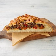 Пирог с баклажаном и томатами Фото