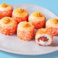 С лососем и рисовыми шариками том ям Фото