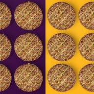 Набор дубайских пончиков. Читмил L Фото