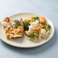 Премиум кура неженка с овощами Фото