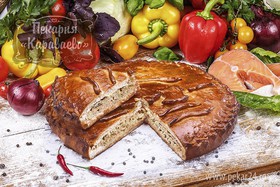 Пирог с кетой и рисом - Фото