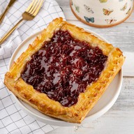 Пирог с джемом Фото