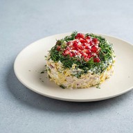 Салат гранатовый браслет Фото