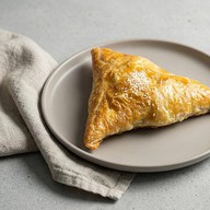 Самса с курой и картофелем Фото