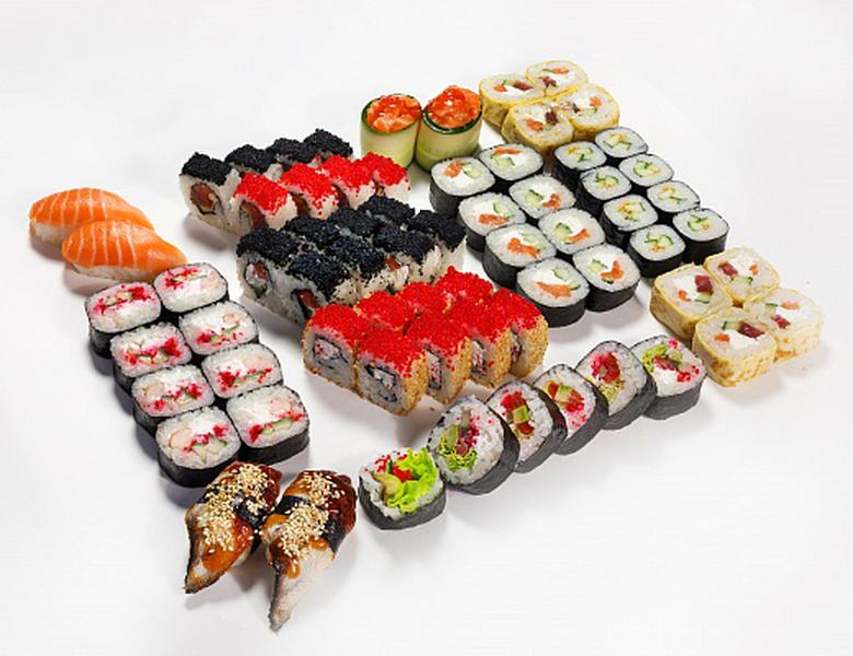 Вкусные роллы нижний. Карате суши. Карате ролл. Каратэ суши бизнес ланч. Каратэ суши меню.